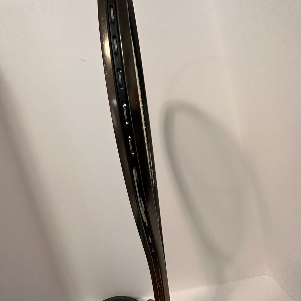 SPALDING INVADER  TENNIS RACKET With case - Picture 6 of 8